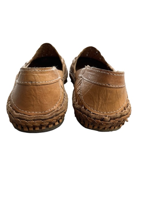 Mohinders Woven Flats in Honey Leather. Handcrafted in India. Men’s size 12 main image 7